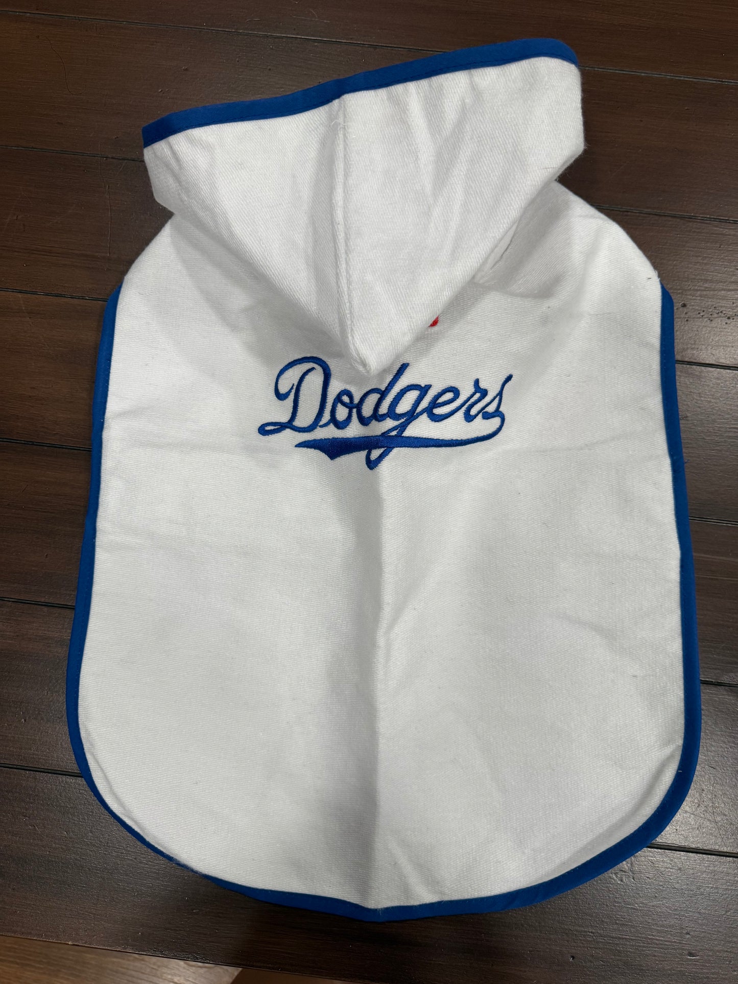 White hoodie